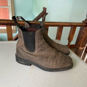 Blundstone Boots - Unisex
